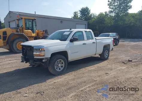 2017 Chevrolet Silverado 1500 Wt из США, поврежденный, VIN 1GCVKNEC2HZ360572